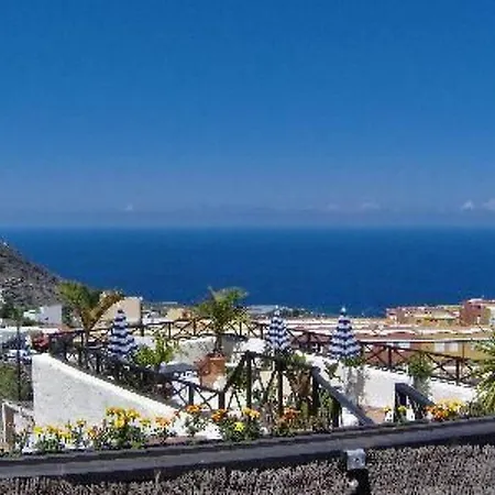Mit Blick Auf Wasser By Interhome Daire Icod De Los Vinos